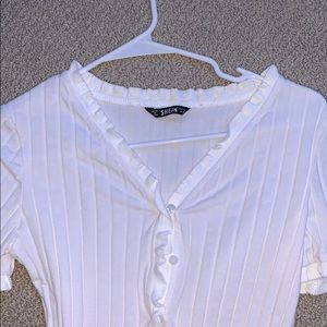 RIBBED WHITE CARDIGAN TOP